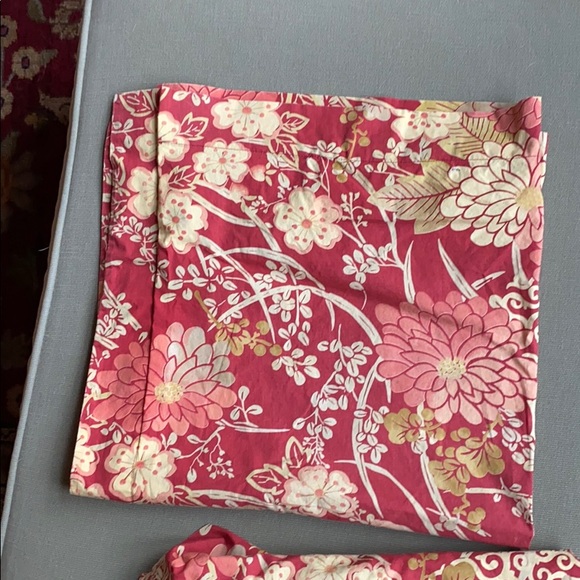 Pottery Barn Outlet pillow sham - Picture 2 of 3